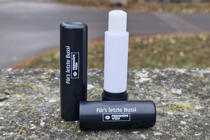 Lippenbalsam mit Vanilleduft – LSF 15 - schwarz