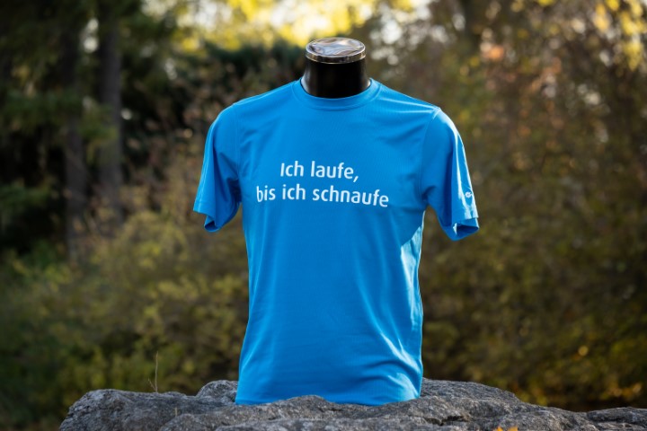 Laufshirt "Ich laufe bis ich schnaufe" blau